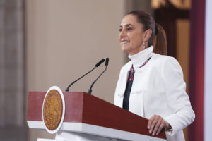 Sheinbaum presenta reforma electoral con ajustes para CDMX