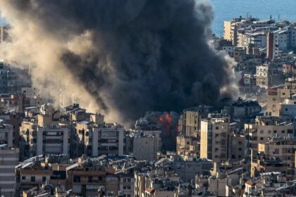Crece oposición en EE UU a posible guerra con Irán