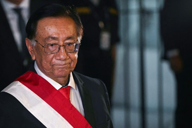 Perú suma ocho presidentes en una década por crisis política