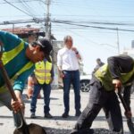 Pepe Chedraui supervisa bacheo intensivo en Xochimehuacán, Puebla
