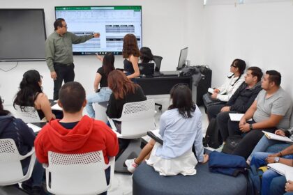 BUAP publica convocatoria de corrimiento y lugares disponibles 2026