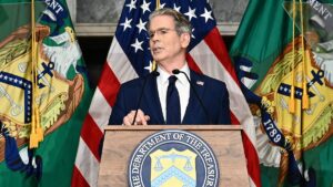 EE UU lanza operación para bloquear ingresos de Irán