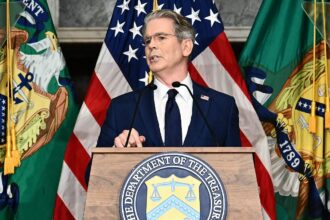 EE UU lanza operación para bloquear ingresos de Irán