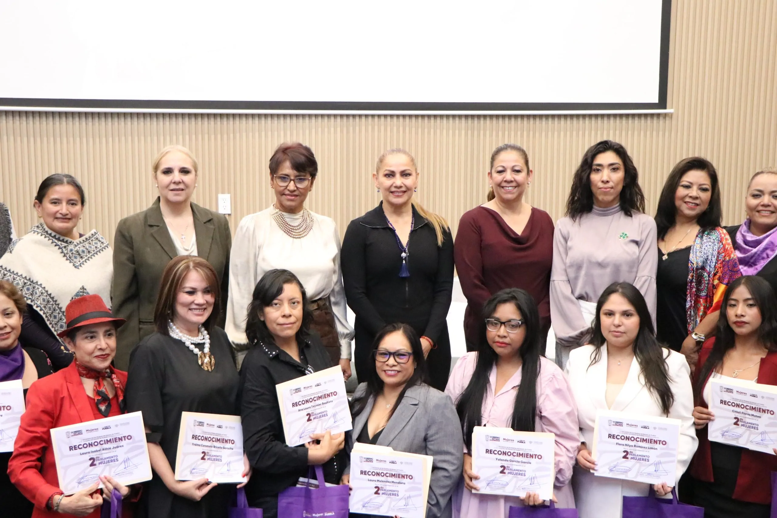 Parlamento de Mujeres en Puebla impulsa igualdad y seguridad