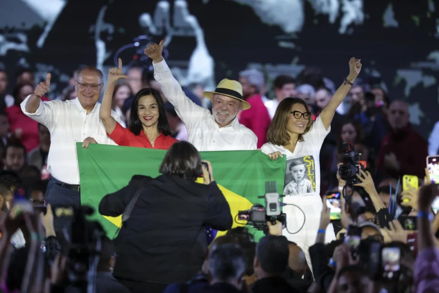 Lula anuncia candidatura 2026 con foco en defensa y tierras raras