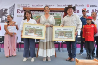 Lotería Nacional dedica billete al Día Nacional de las Abejas