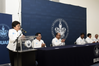 BUAP lanza modelo de microcredenciales para su personal
