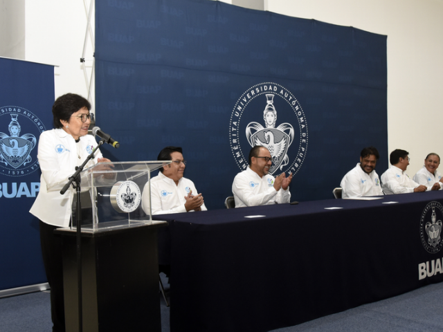 BUAP lanza modelo de microcredenciales para su personal