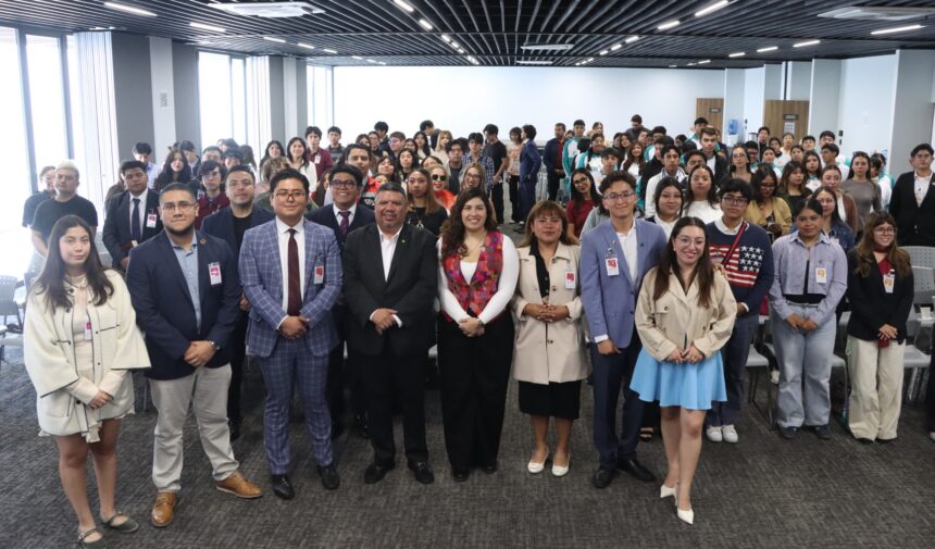 Congreso de Puebla impulsa liderazgo juvenil en Cumbre Econópolis