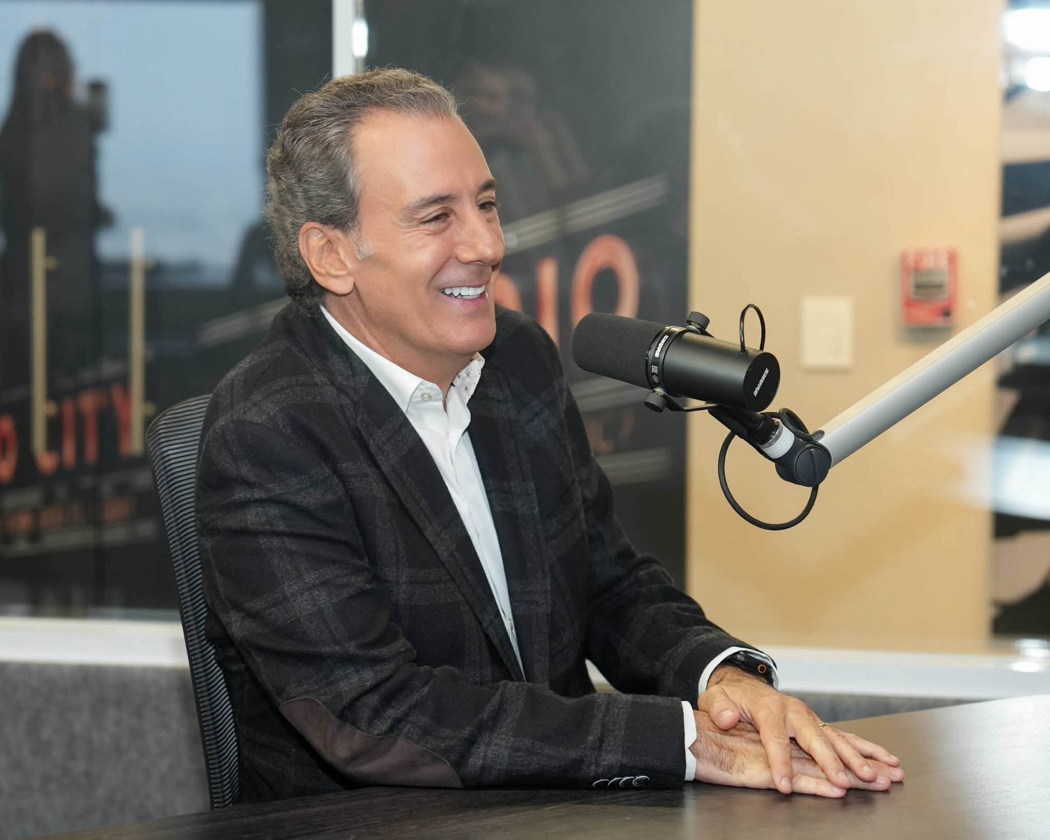 Cuatro casas encuestadoras colocan a Pepe Chedraui al frente de las preferencias de Morena en Puebla capital rumbo a 2027
