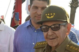 Jueza de Florida ordena arresto de Raúl Castro por caso de 1996