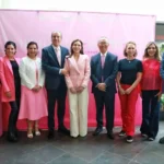 Puebla impulsa conciencia sobre cáncer de mama con conversatorio