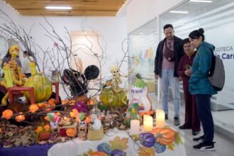BUAP inaugura exposición de Día de Muertos en Universidad para Adultos