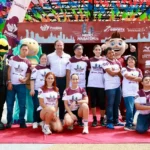 Gobierno de Puebla presenta playera y medalla del 21K 2026